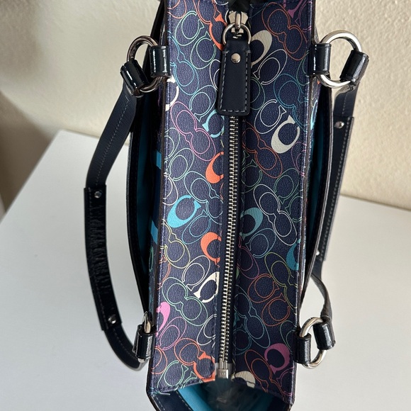 EUC COACH Chelsea Heritage Stripe Signature Tote Bag - Picture 13 of 16